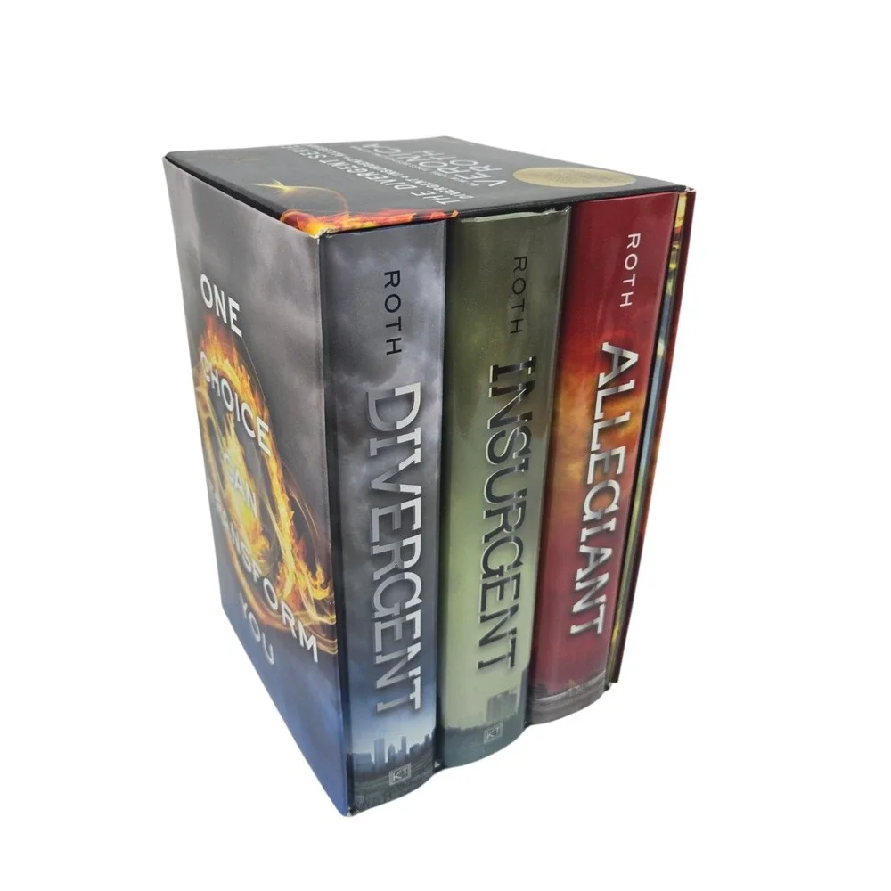 Divergent Series 3-Book Hardcover Box Set Complete Trilogy Bonus Booklet Roth